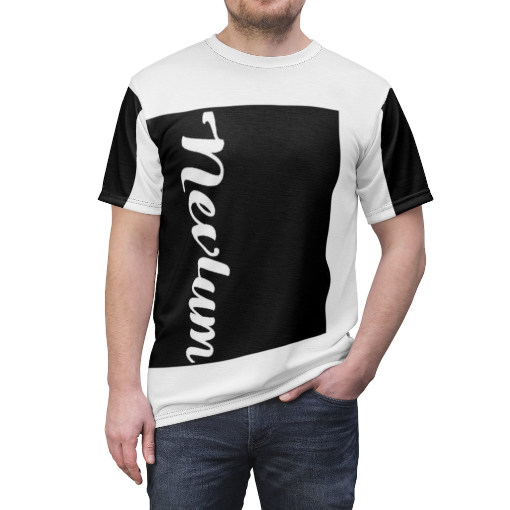 nevlum design T-shirt